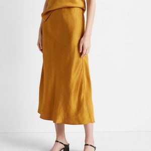 NWT Size 0 Club Monaco Bias Mustard Skirt
